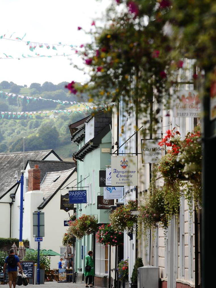 Three Mountain luxury Retreats- Abergavenny