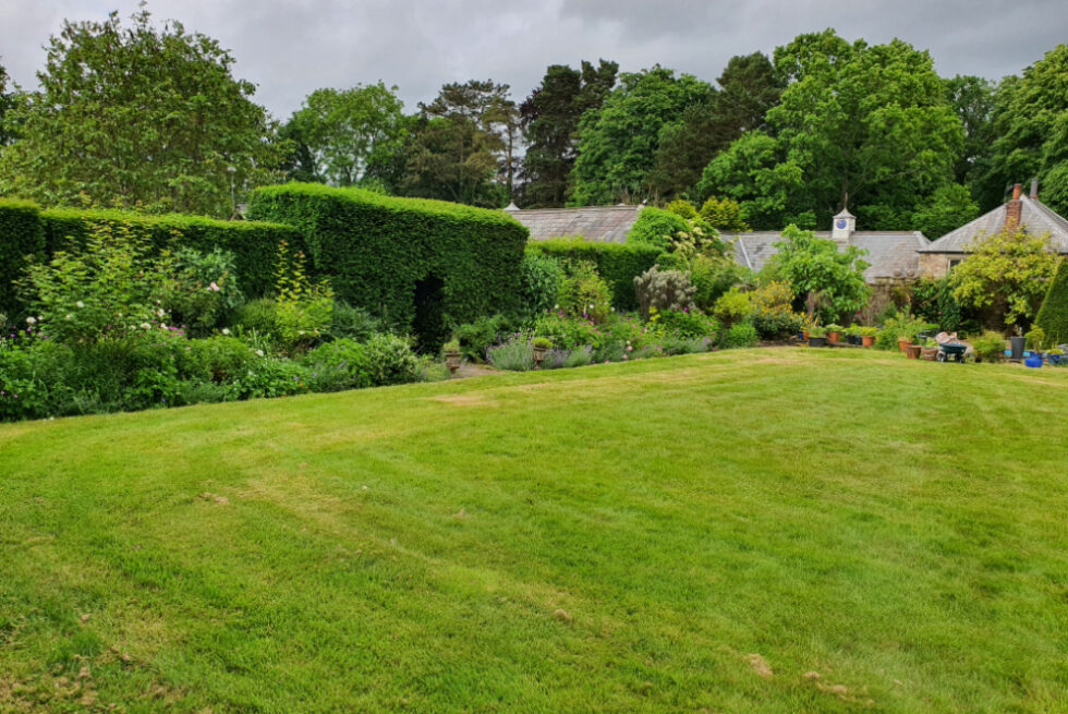Three-Mountains-Retreat-Goytre-hall-